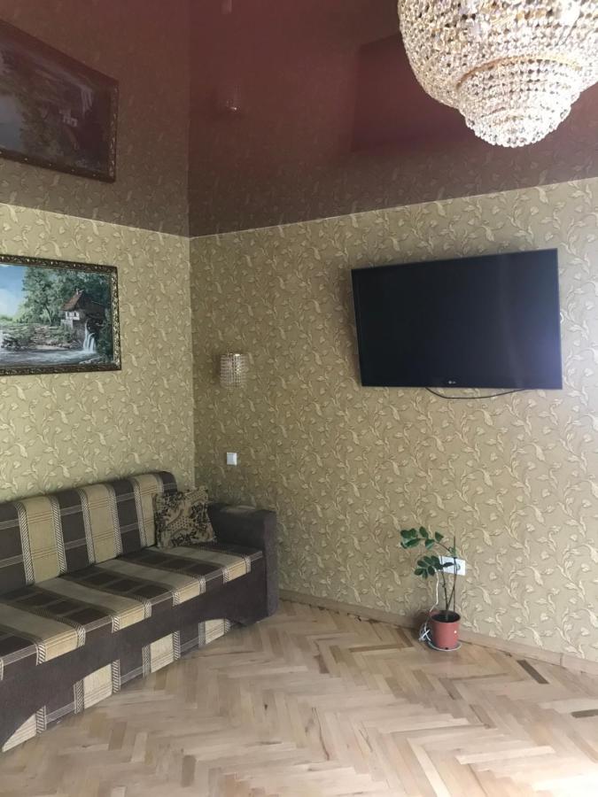 Апартаменты Ботанический Сад Kiev Esterno foto