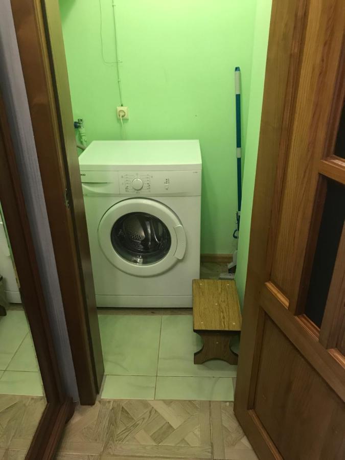 Апартаменты Ботанический Сад Kiev Esterno foto
